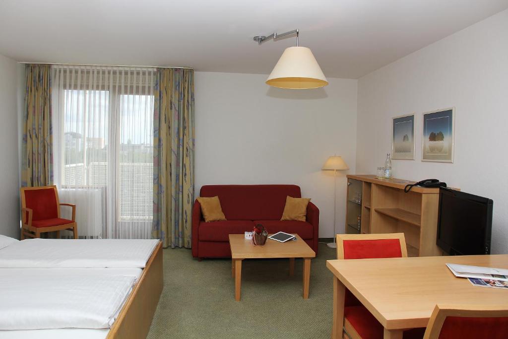 Aparthotel Gaestehaus Forum Am Westkreuz 3*