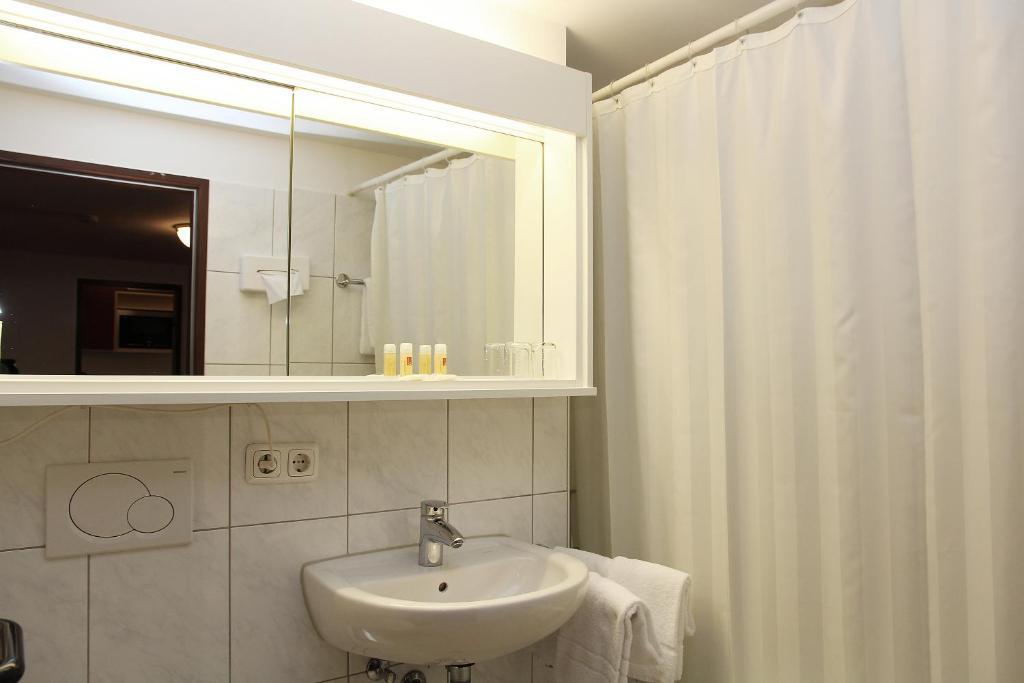 Gaestehaus Forum Am Westkreuz 3*