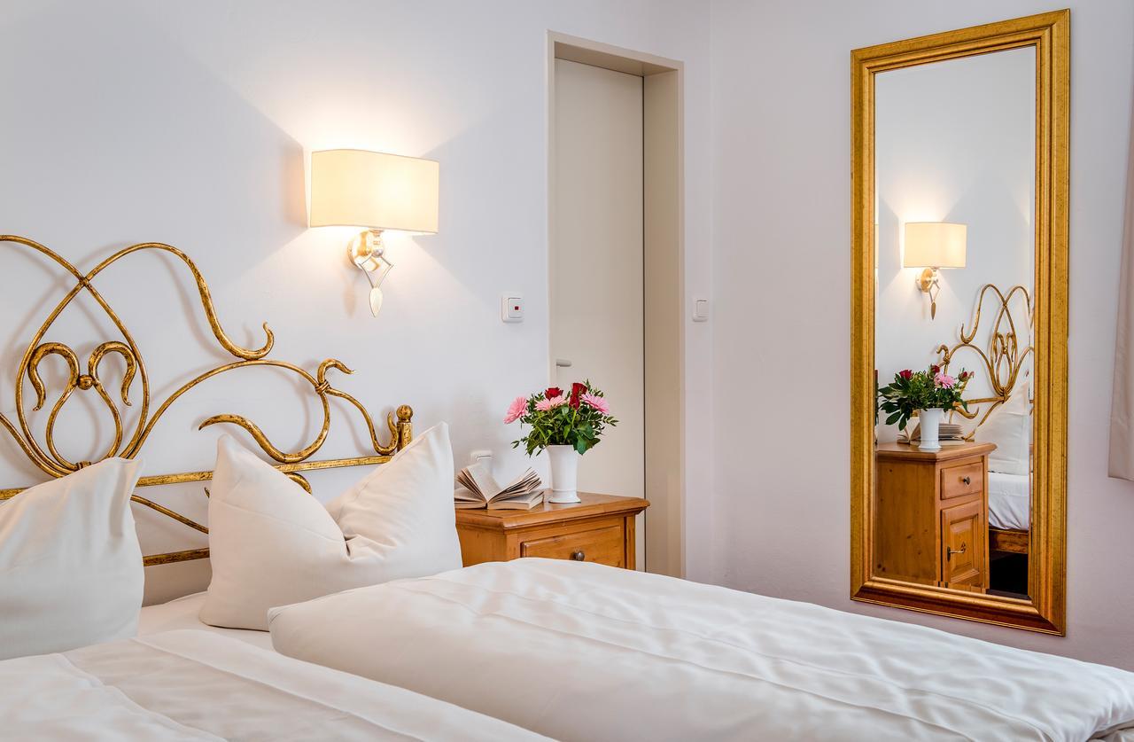 Hotel Laimer Hof Am Schloss Nymphenburg Munich