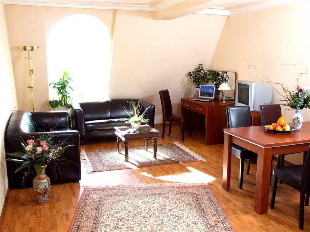 Atlas Hotel 3*