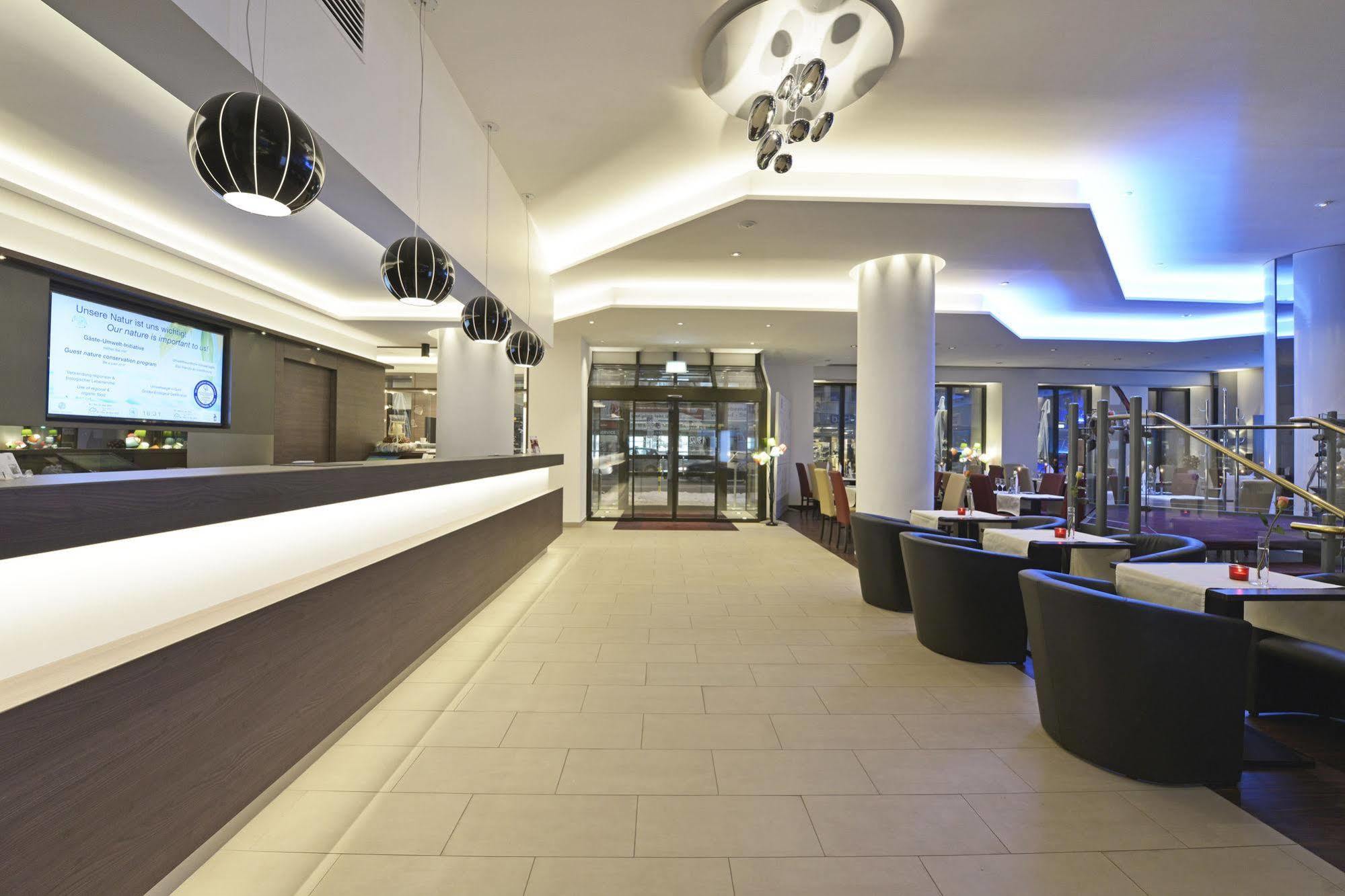Hotel Cristal 4*