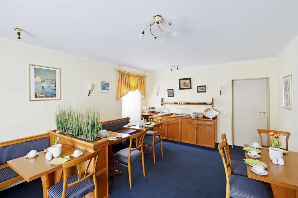 Blutenburg Hotel 3*