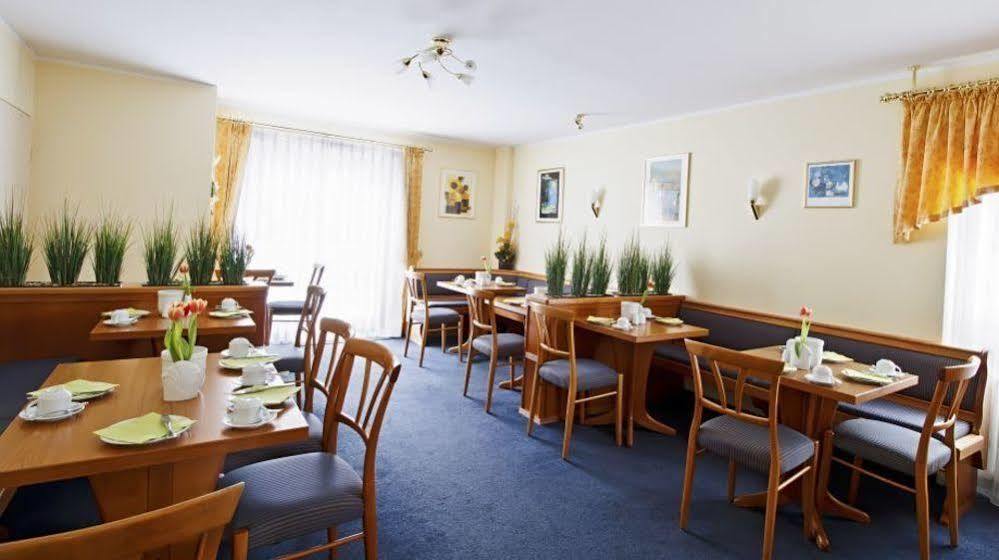 Blutenburg 3* Munich