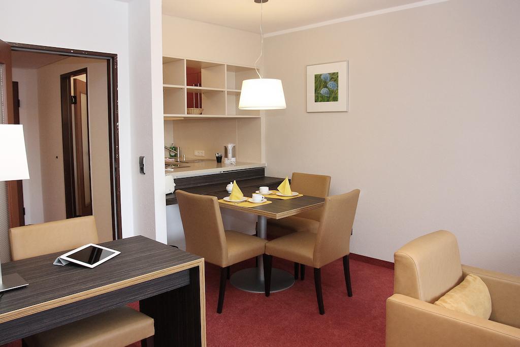Aparthotel Gaestehaus Forum Am Westkreuz 3*