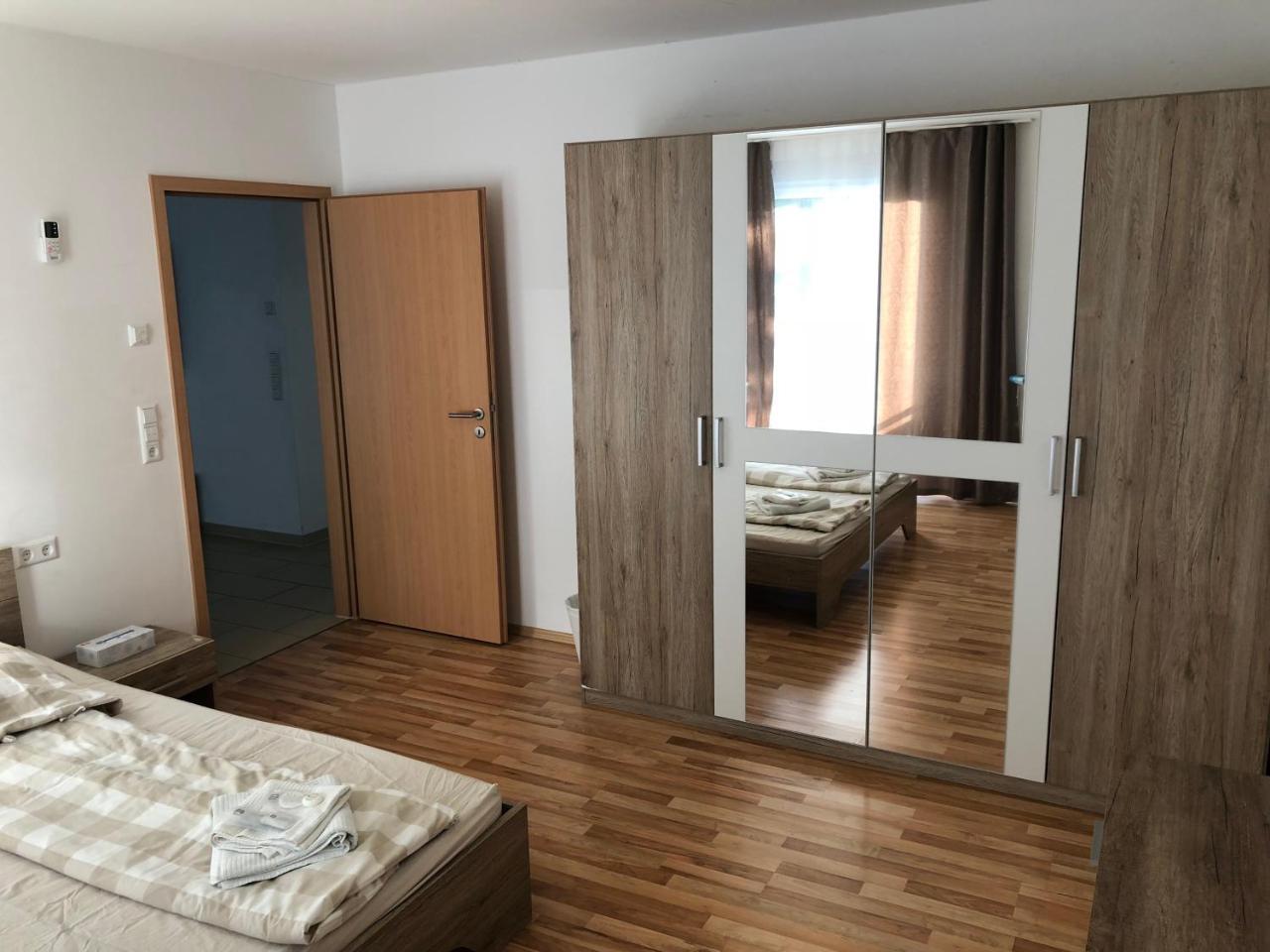 Sahara Falcon Aparthotel München