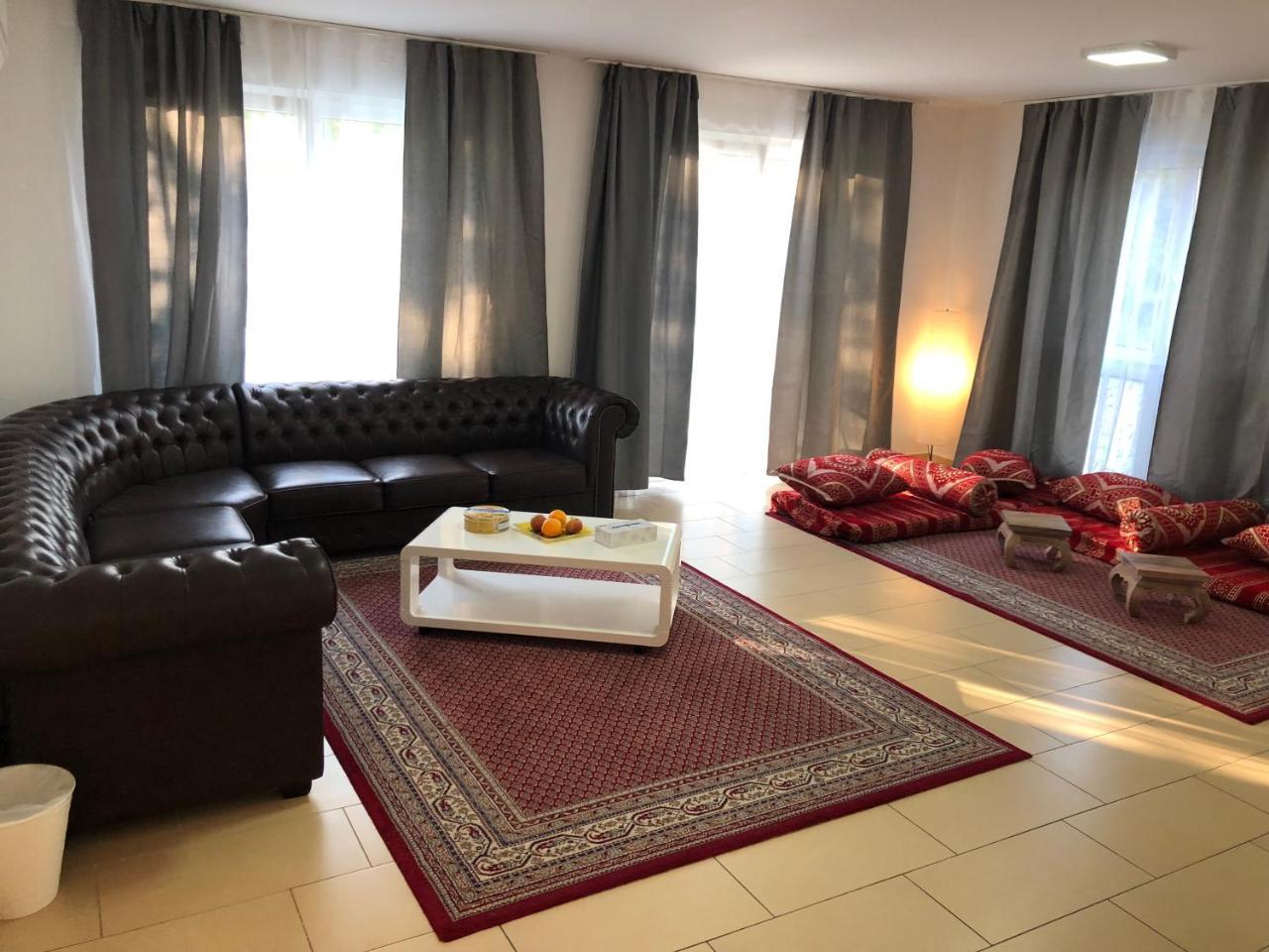 Aparthotel Sahara Falcon 3*