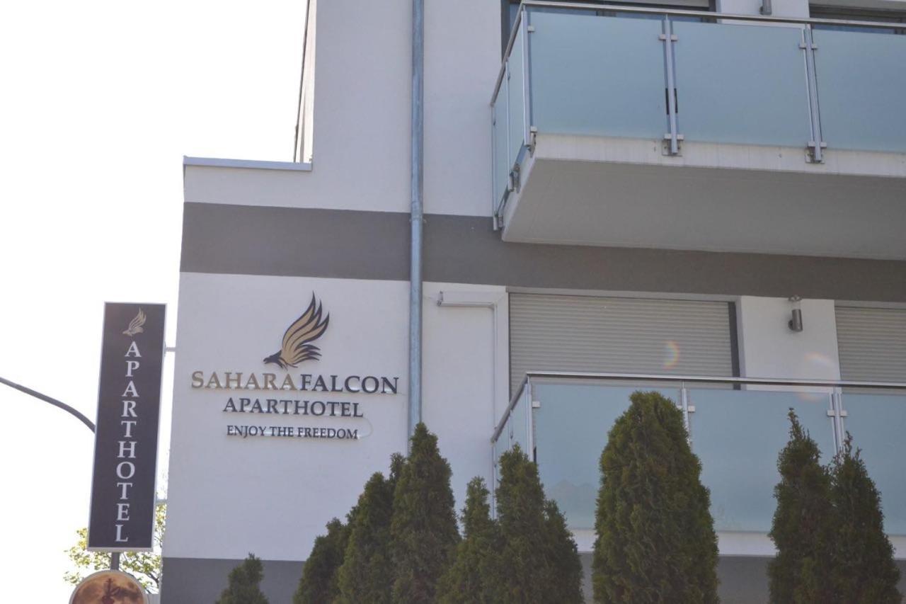 Sahara Falcon 3* München