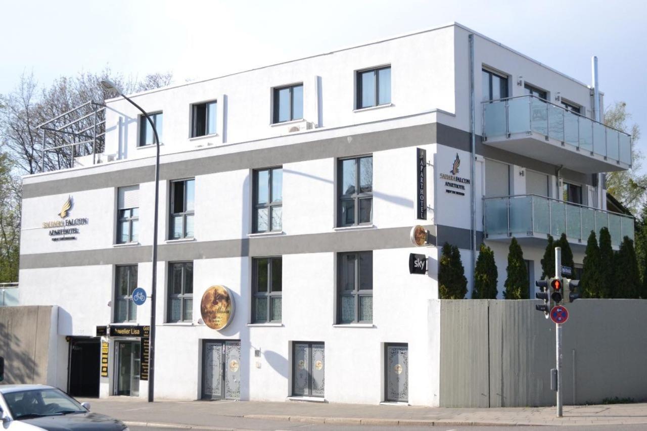 Sahara Falcon 3* München