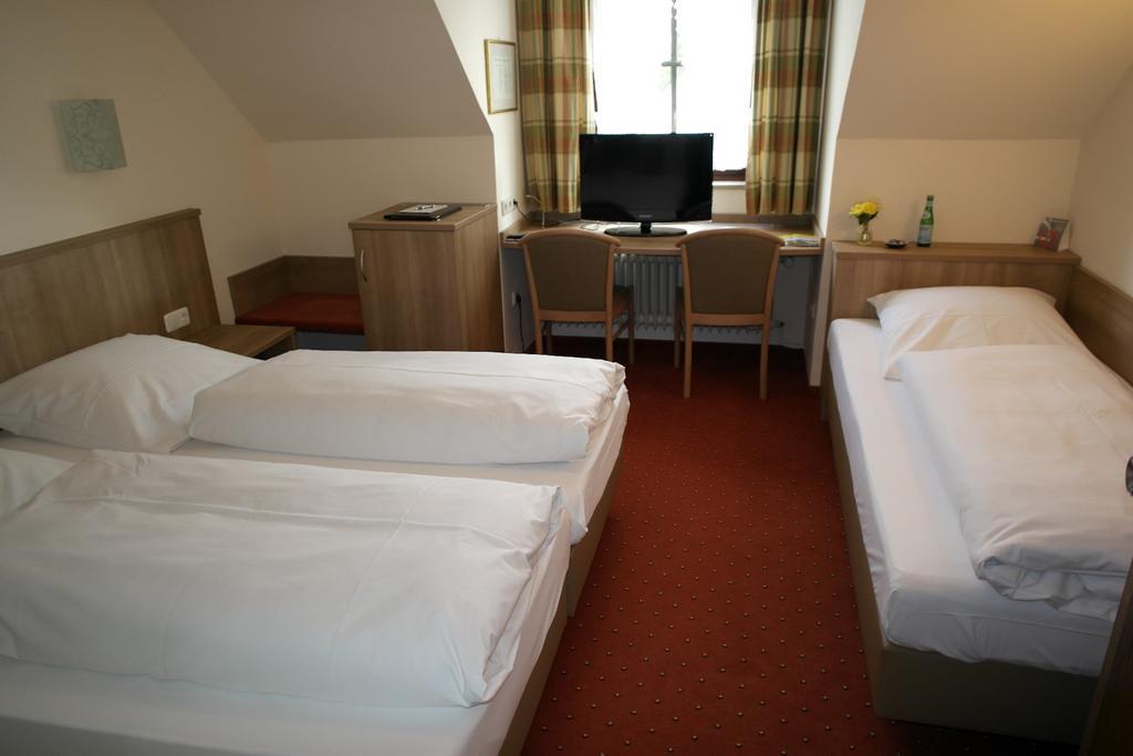 Neuner 3* Munich