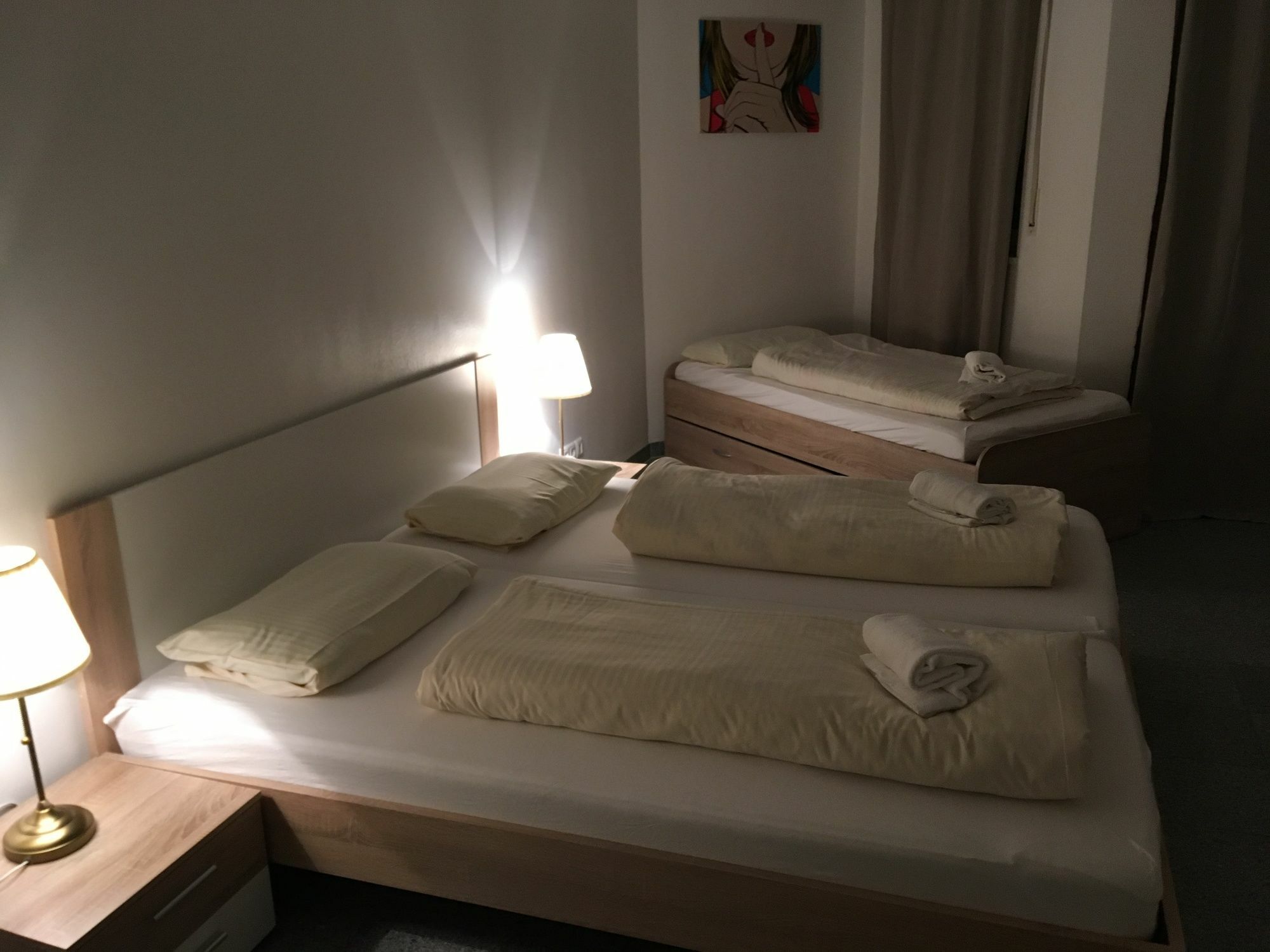 Kn Kahtan Boarding House Apartment Munich