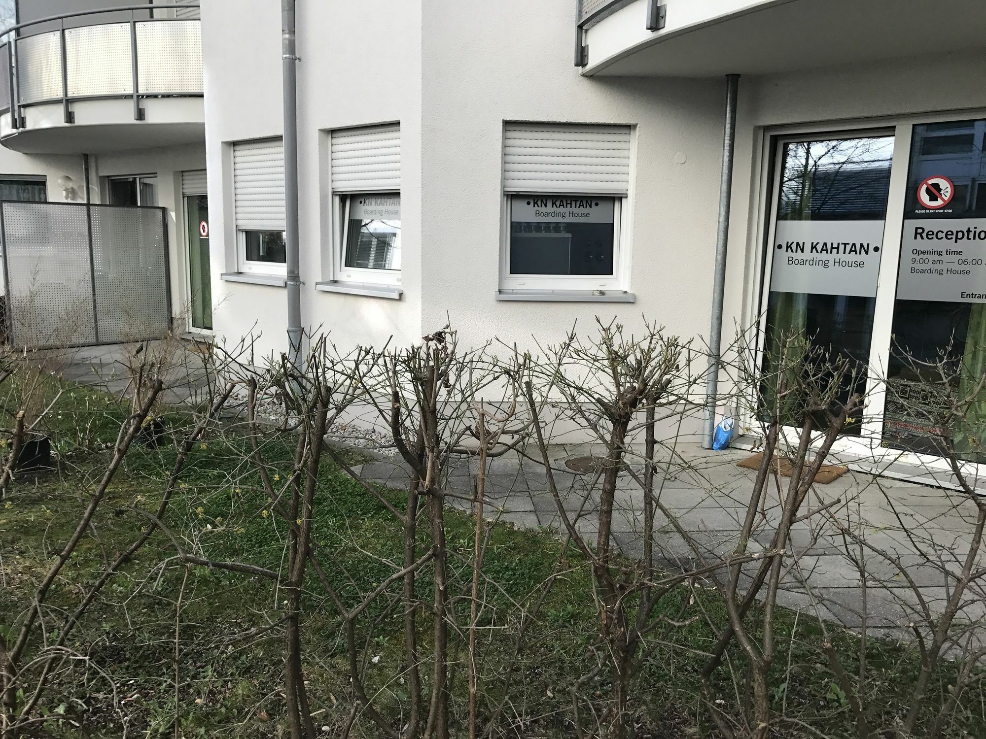 Kn Kahtan Boarding House Munich