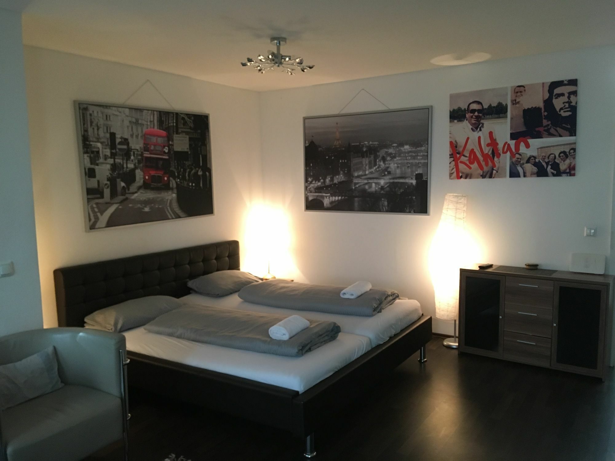Apartment Kn Kahtan Boarding House Munich