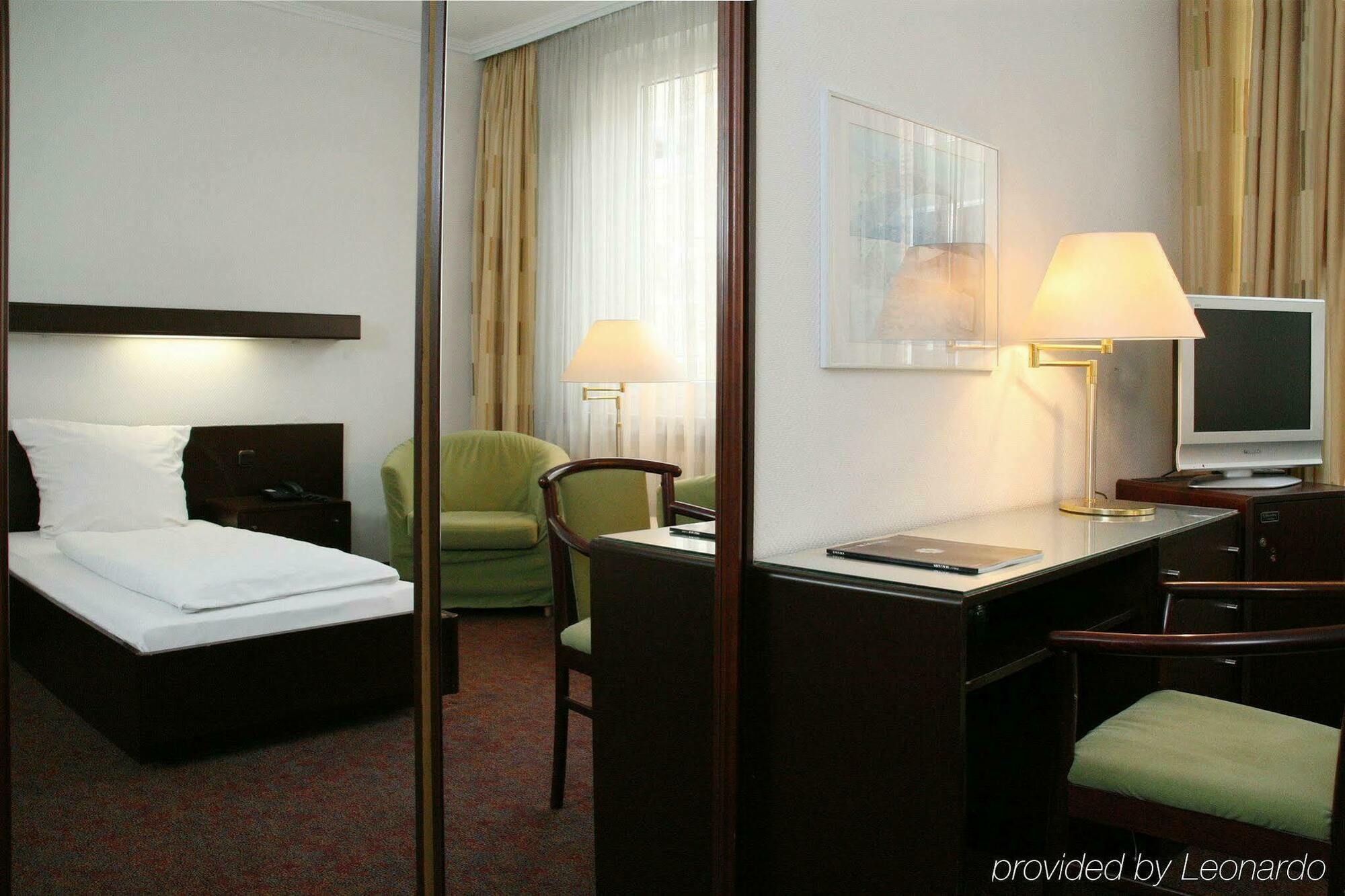 Andi Stadthotel 3* Munich