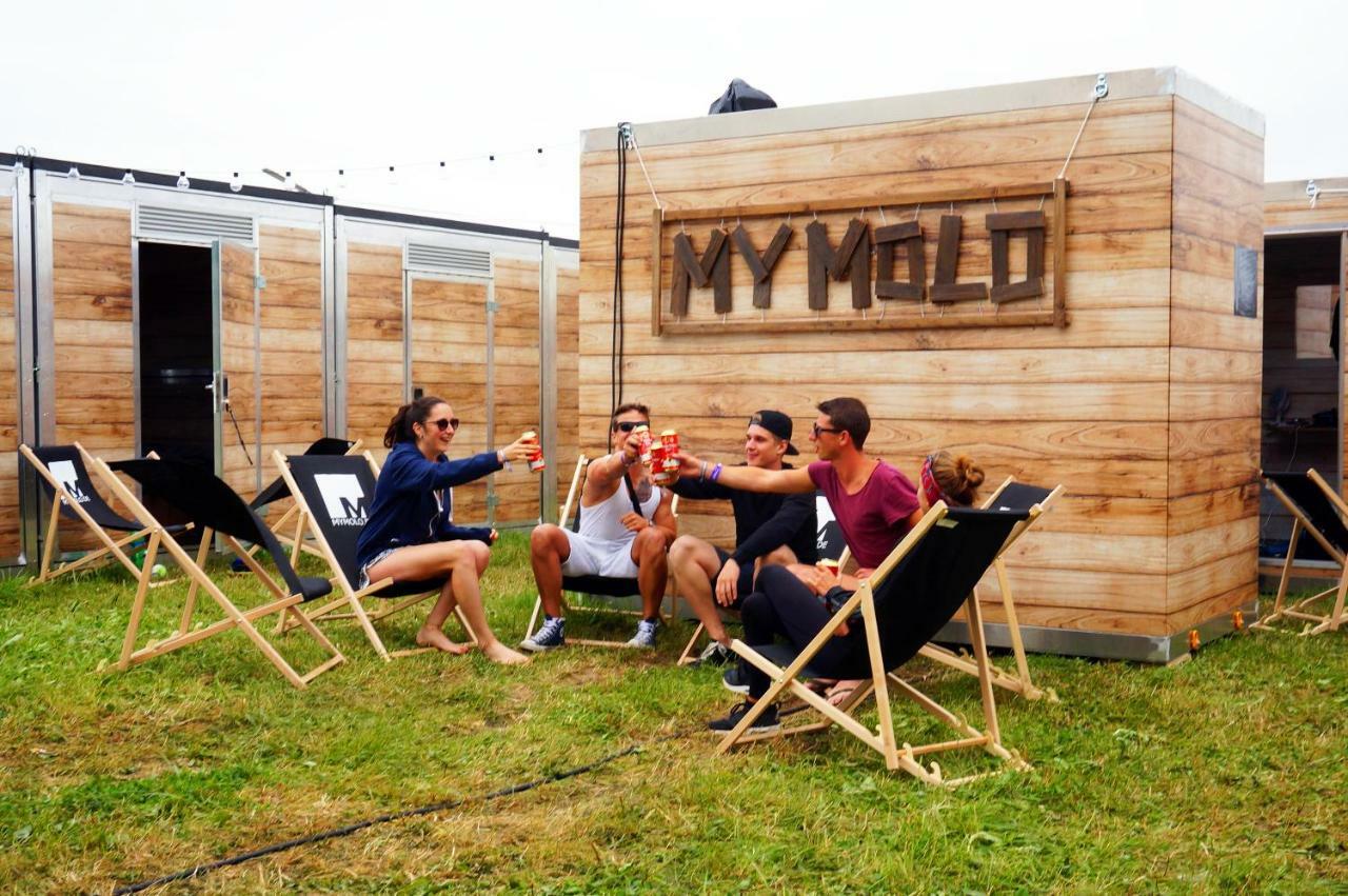 Luxury tent Oktoberfest Wiesn Camp Munich