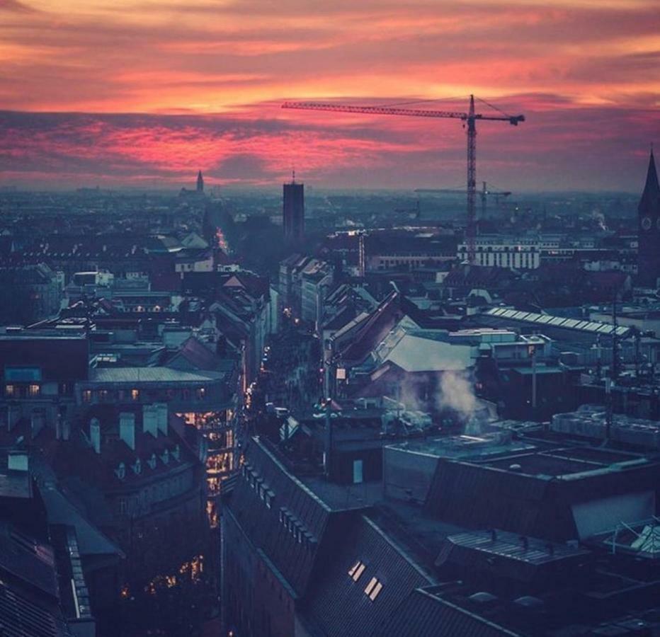 Studio Schwabing Fantastic Sunset View Apartment Munich