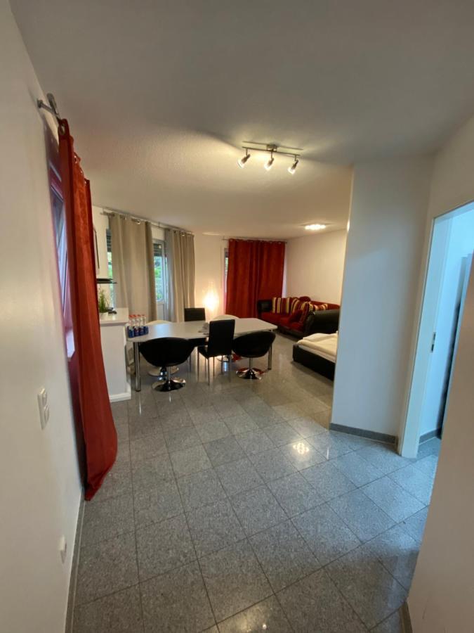 Kn Kahtan Boarding House Munich