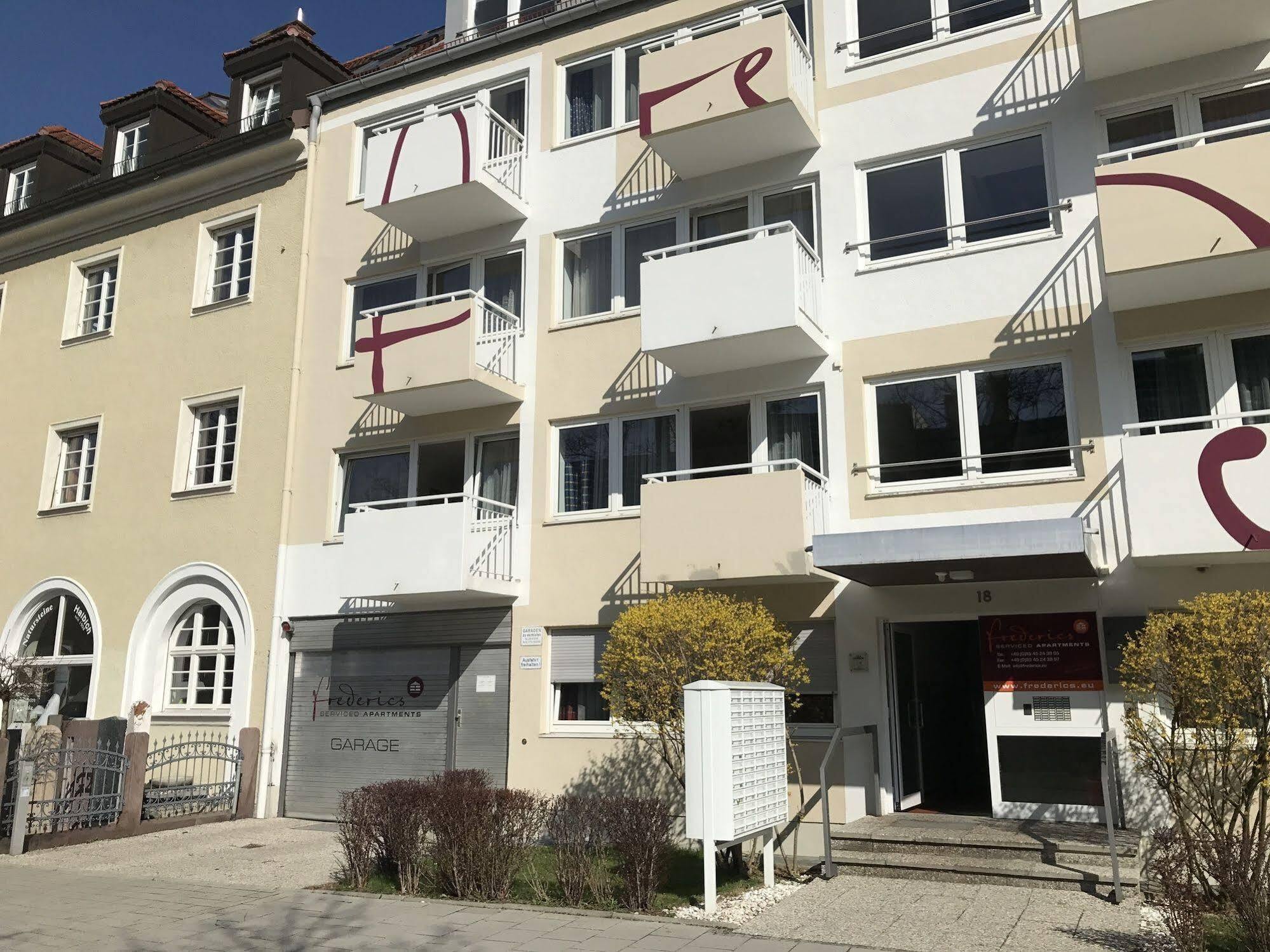 Frederics Olympiapark Hotel 3*