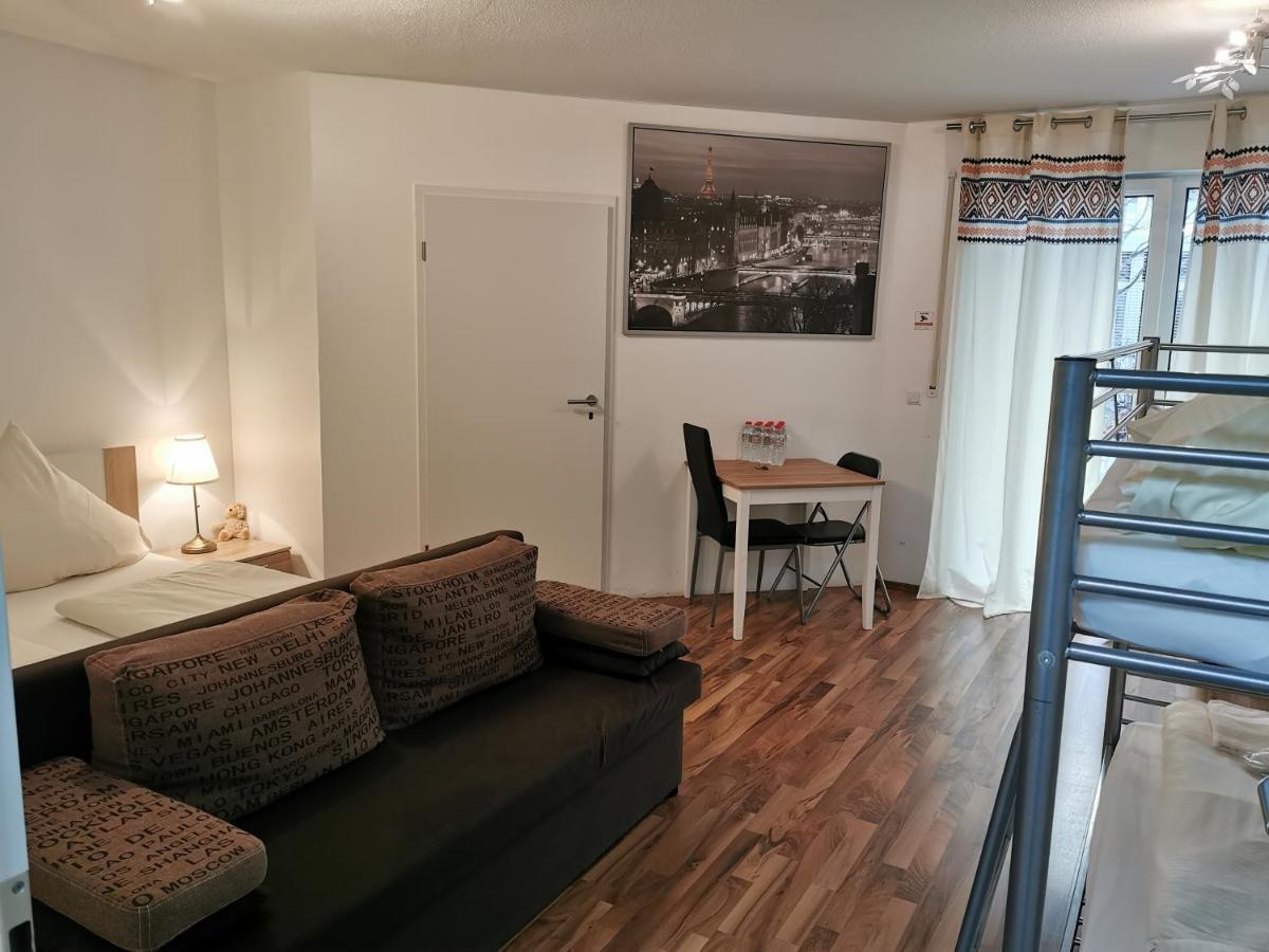 Kn Kahtan Boarding House * Munich