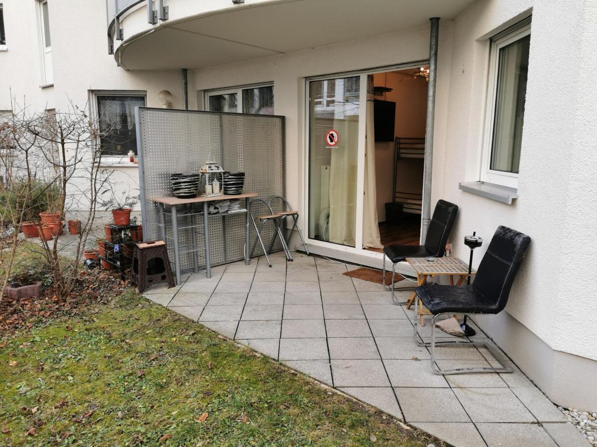 Kn Kahtan Boarding House Munich