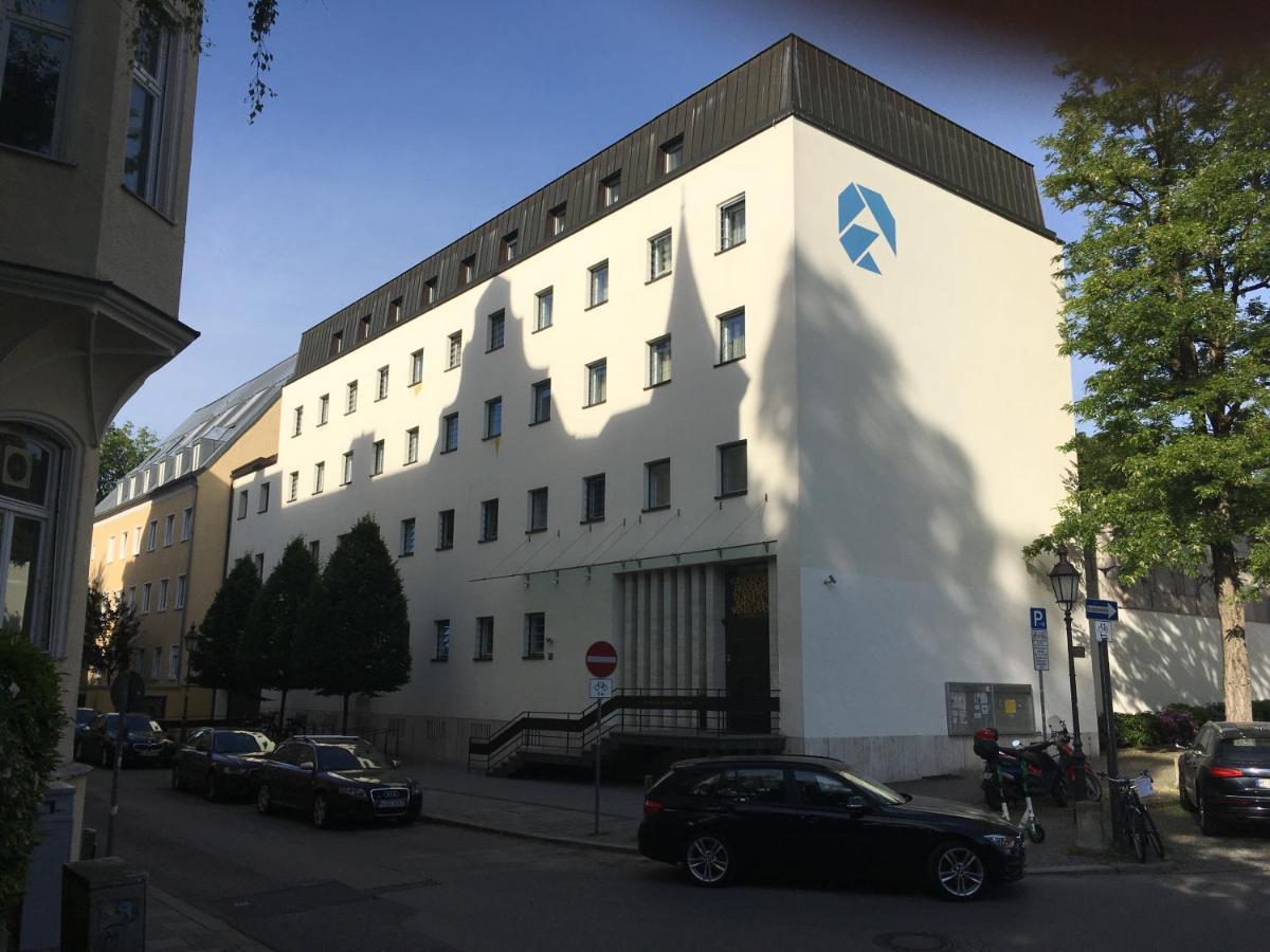 Hotel Gaestehaus Der Katholischen Akademie In Bayern *