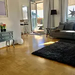 Gemuetliches Zuhause Im Dachgeschoss Am Koenigsplatz