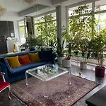 Hotel Montree