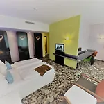 Styles Hotel Muenchen Messe