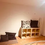 Theresienstrasse 83