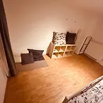 Theresienstrasse 83