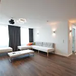 3 Bathroom, Rhapsody In Roof, Penthouse