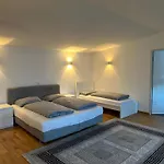 Al Nafurah Apartments