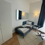 6 Zimmer Wohnung