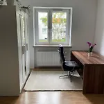 25 Min Zum Oktoberfest Zimmer!