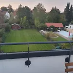 Exklusive Neubau Dachterrassenwohnung Mit Wohnungslift In Vierfamilienvilla