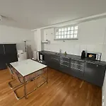 Al Nafurah Apartments