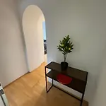Serviced Apartment In Nymphenburg