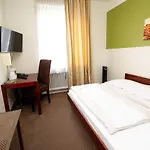 Hotel Dolomit