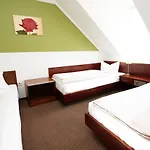 Hotel Dolomit