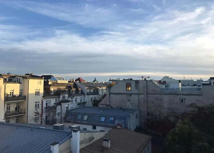 Gemuetliches Zuhause Im Dachgeschoss Am Koenigsplatz