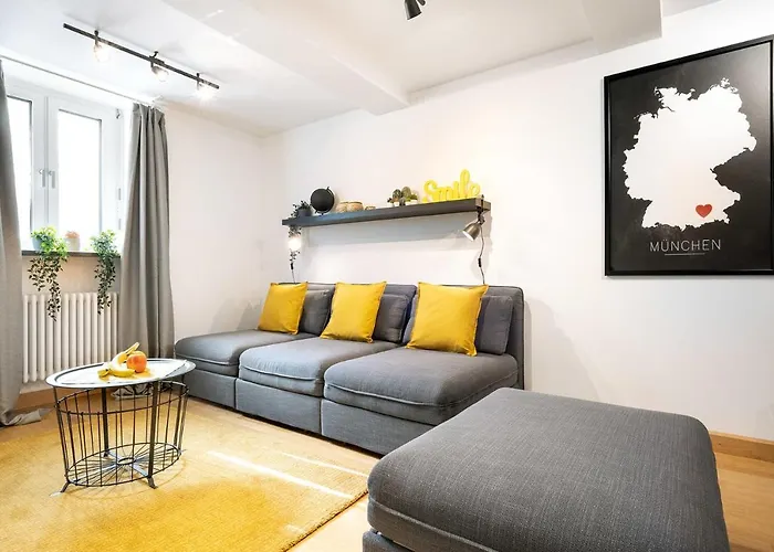 Marienplatz Apartment 2 Bedrooms Living Room Kitchen