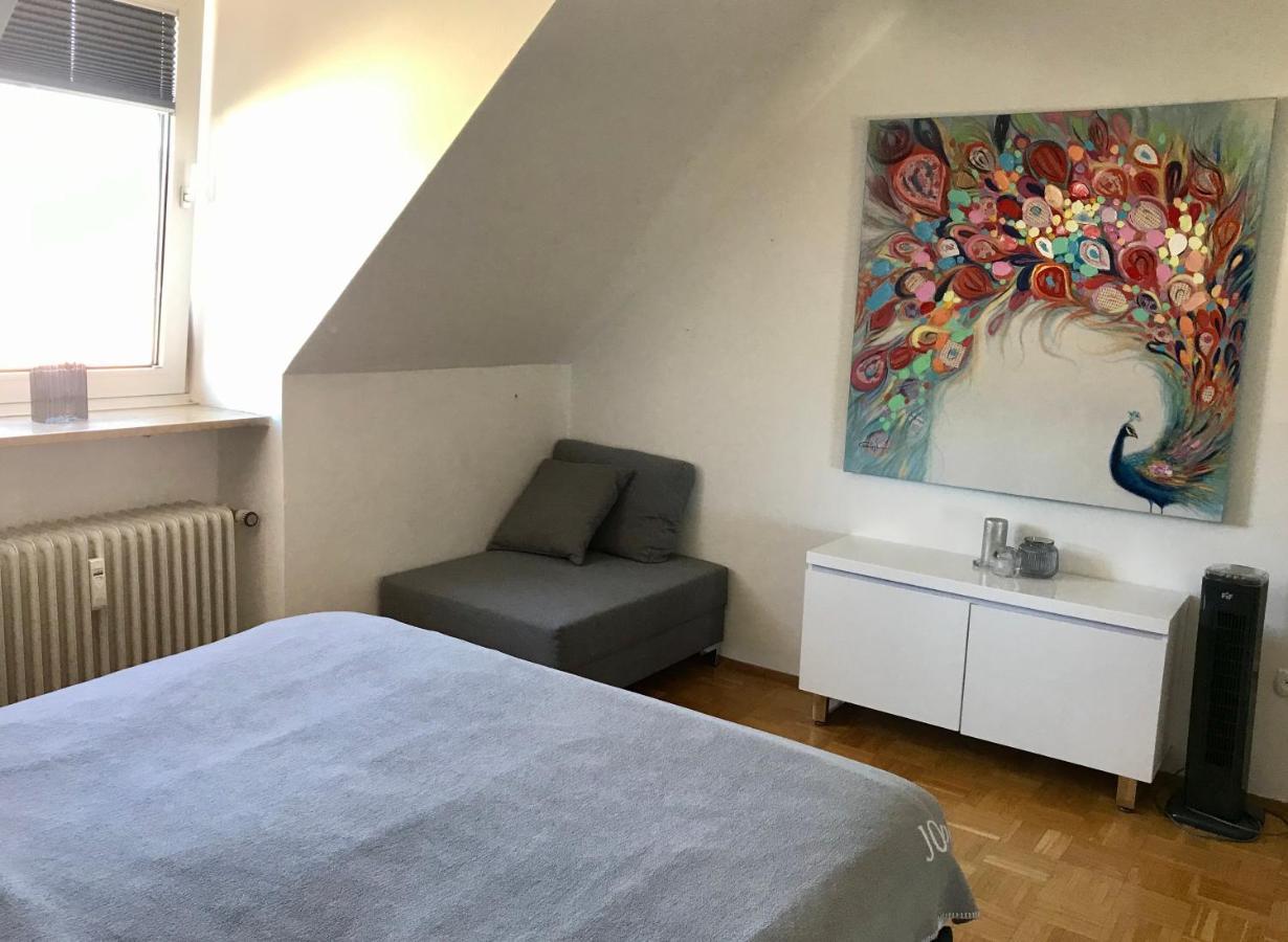 Gemutliches Zuhause Im Dachgeschoss Am Konigsplatz Apartment