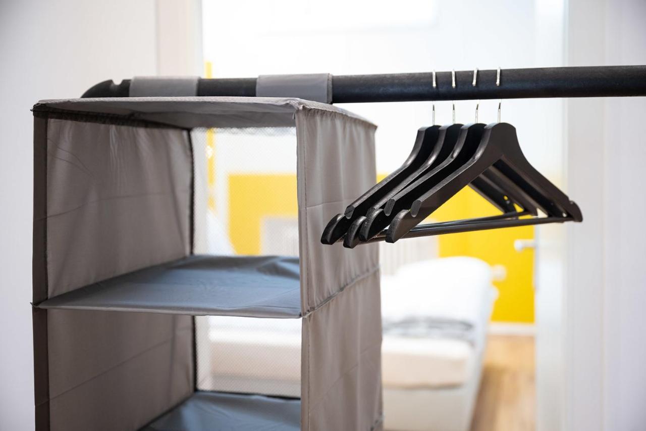 Big Central Near Rotkreuzplatz With 3 Bedroom For 12 Pax Apartment München