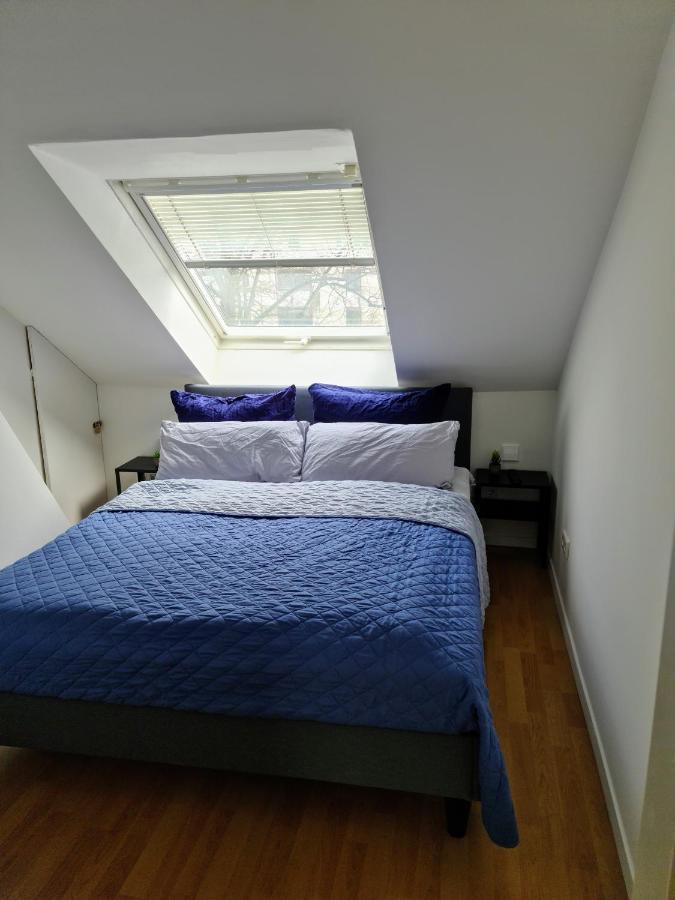 Apartment Rooftop Solln - 20min Oktoberfest/zentrum *