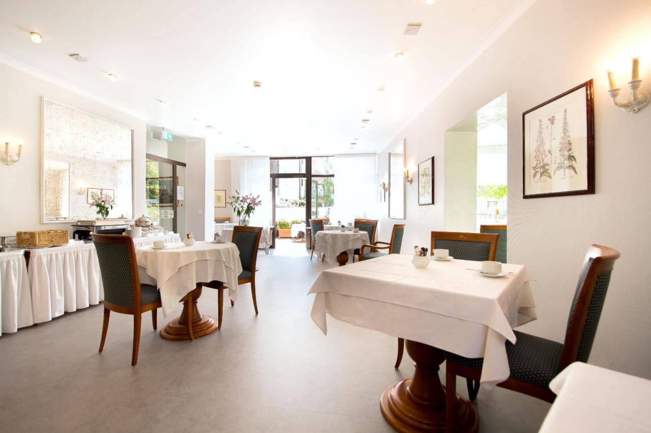 Hotel Domus 3*