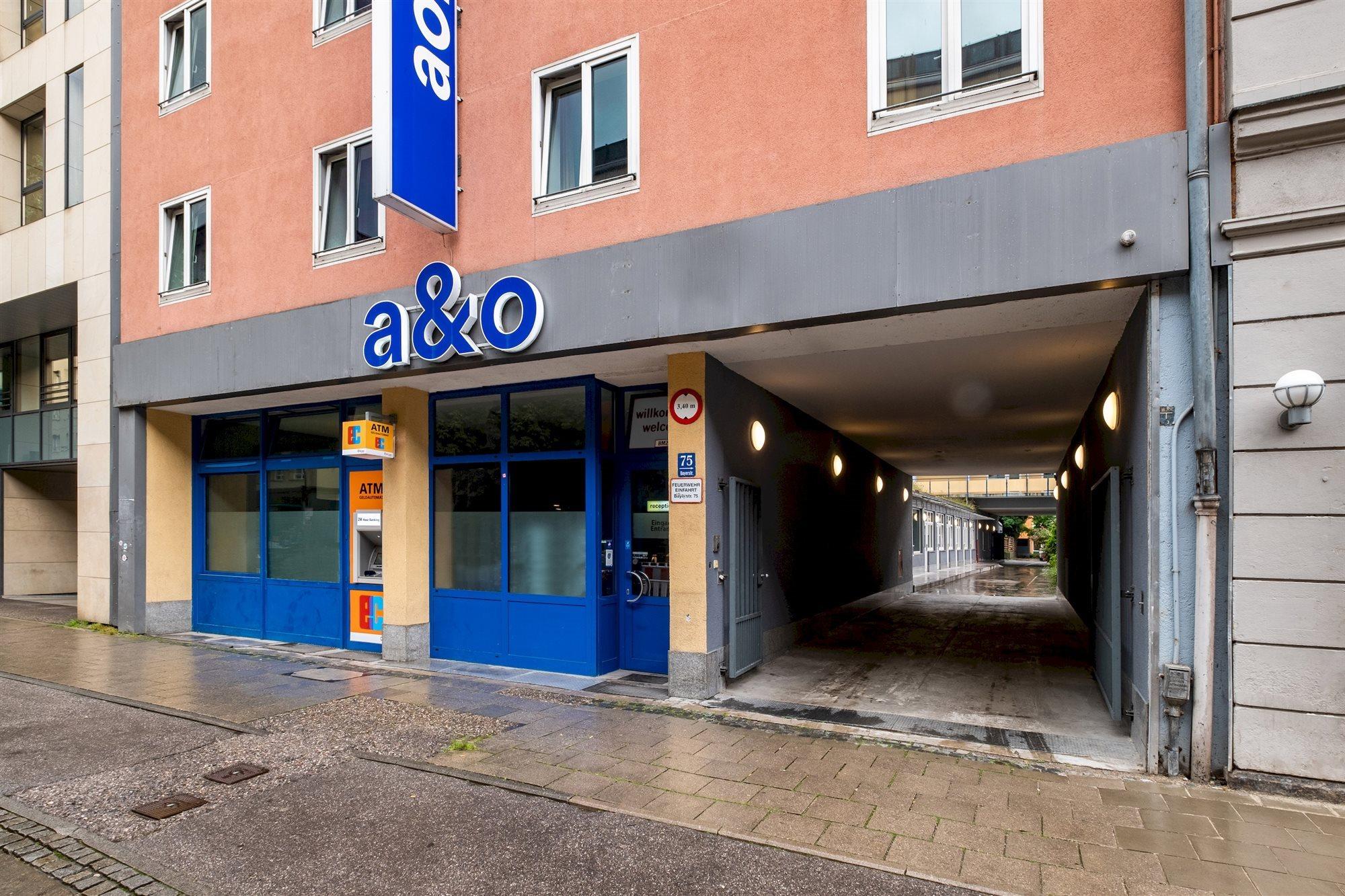 Hotel A&o Hauptbahnhof 2*