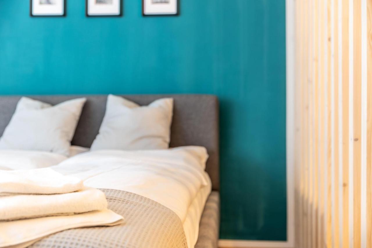 Apartment Blue Moon