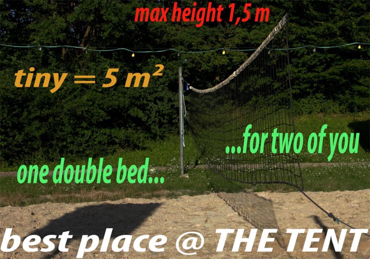 The Tent - Youth Only - Buchung Leider Nur Bis 30 Jahre Moeglich! Hostel *