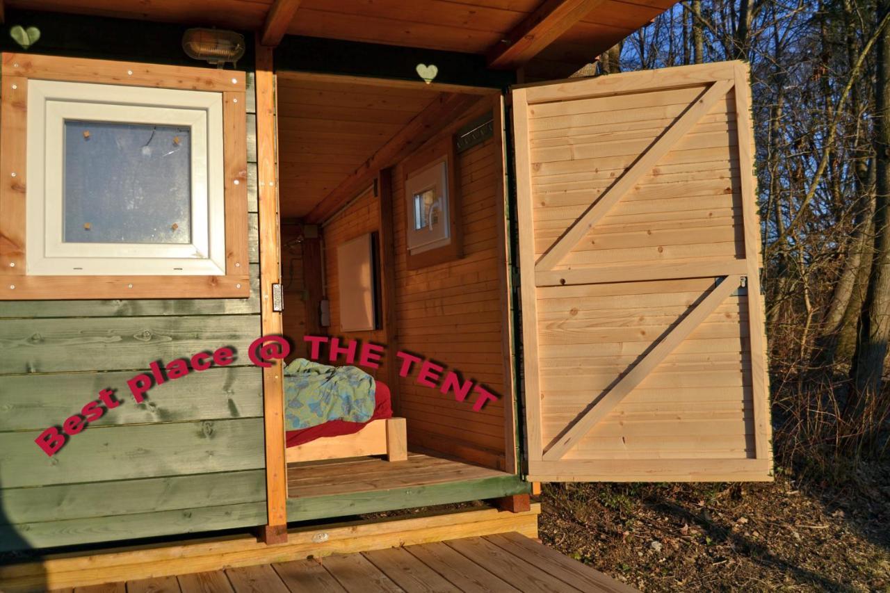 The Tent - Youth Only - Buchung Leider Nur Bis 30 Jahre Moeglich! * Munich