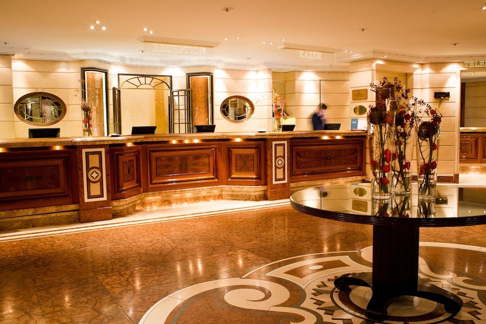 Bayerischer Hof 5* Munich