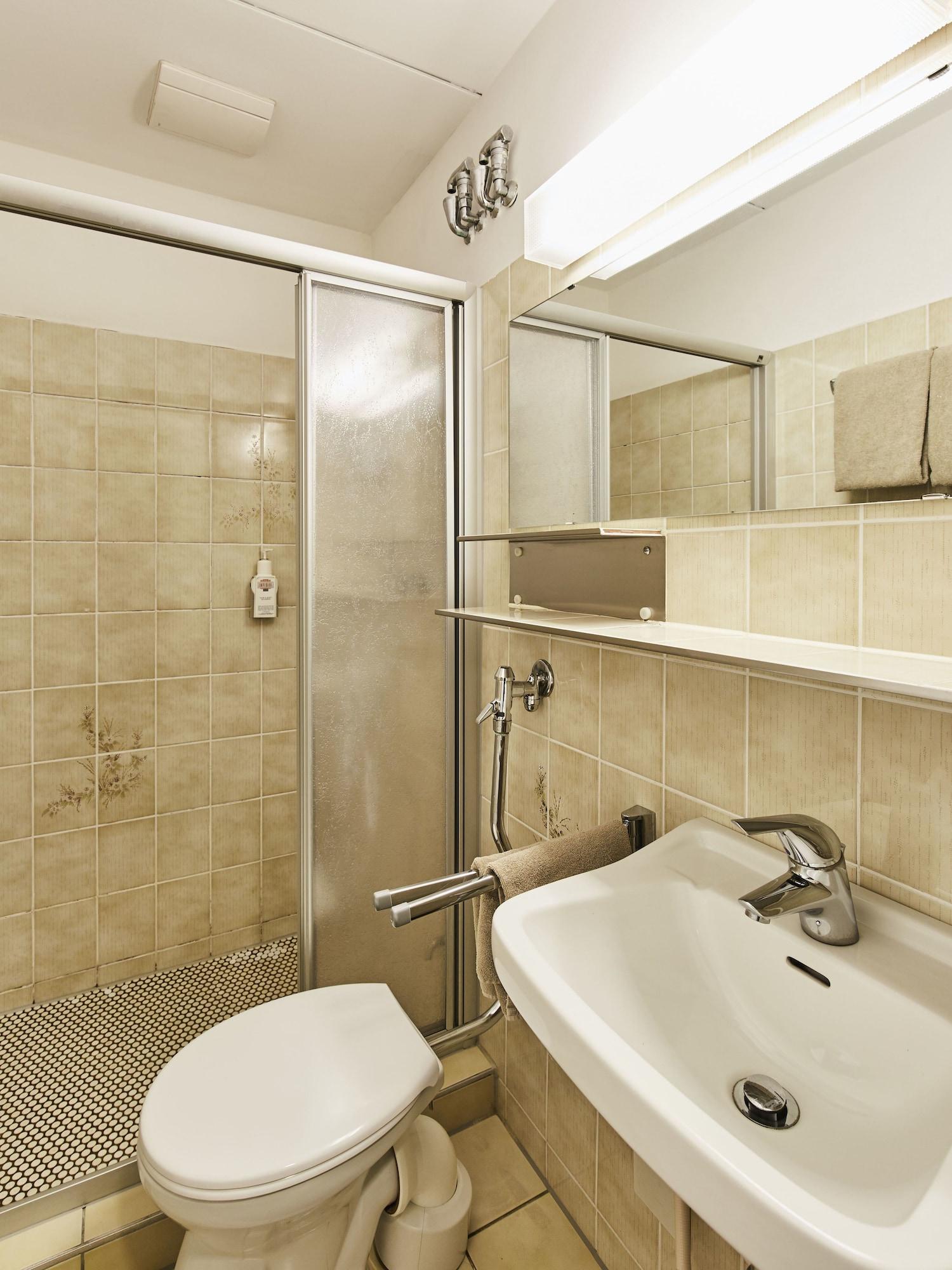 Imperial Hotel 3*
